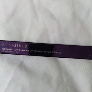 Fiona Stiles Creamy Long-Wear Lip Contouring Pencil